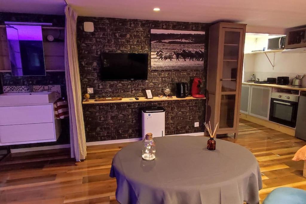 Studio Paisible Et Balneo Vezin-le-Coquet ภายนอก รูปภาพ