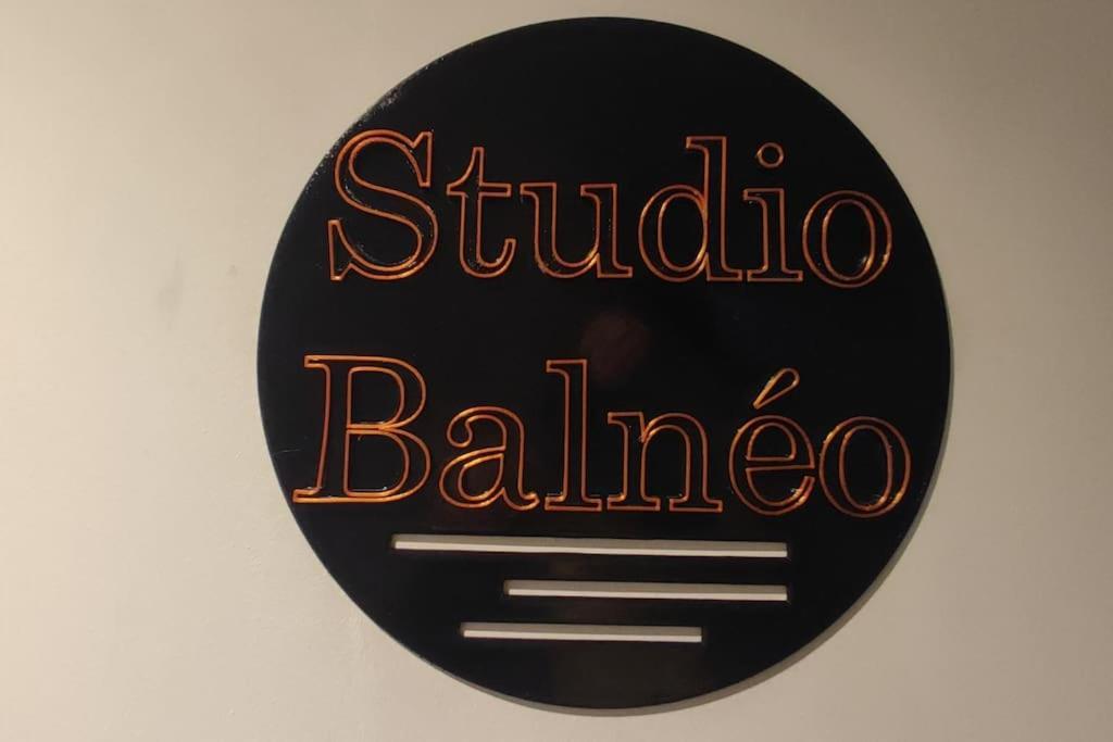 Studio Paisible Et Balneo Vezin-le-Coquet ภายนอก รูปภาพ