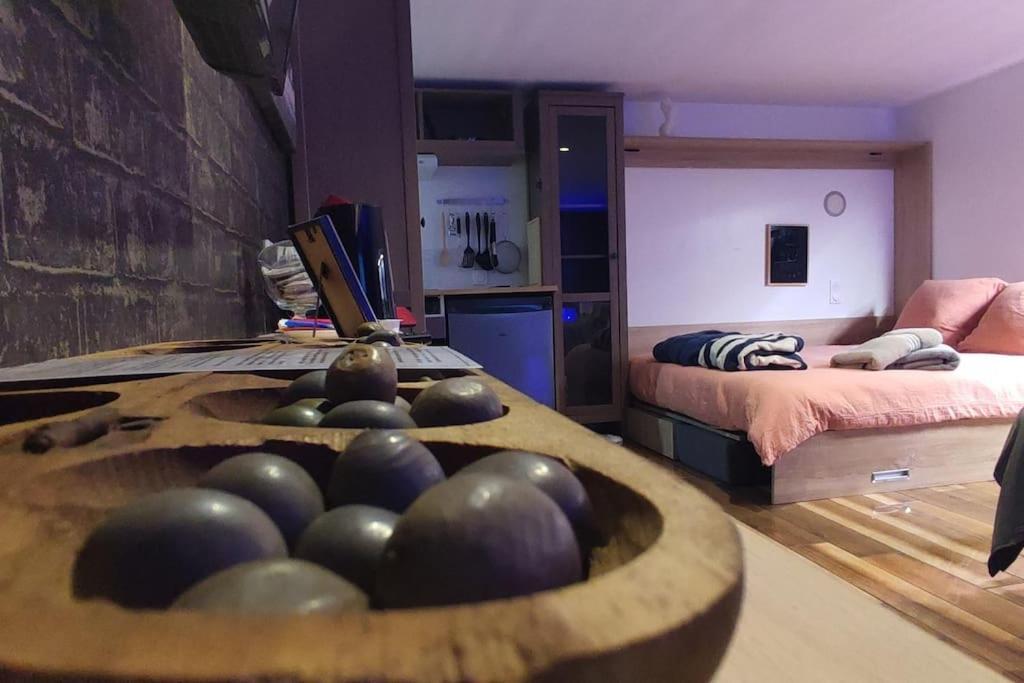 Studio Paisible Et Balneo Vezin-le-Coquet ภายนอก รูปภาพ
